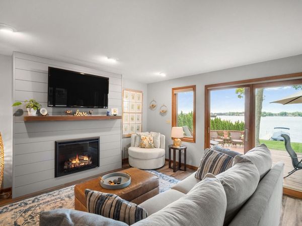 S70W18899 Gold DRIVE, Muskego, WI 53150