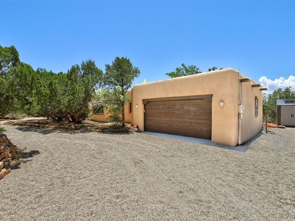 13 Herrada Ct , Santa Fe, NM 87508