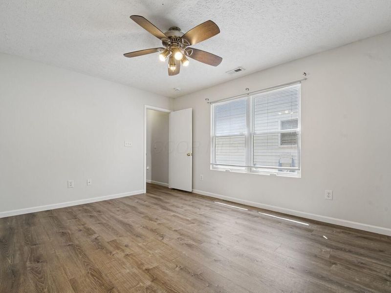 1498 Sargas Street, Columbus, OH 43240 Photo 24