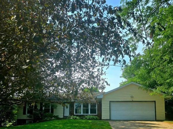 2174 Holly Drive, Charlotte, MI 48813