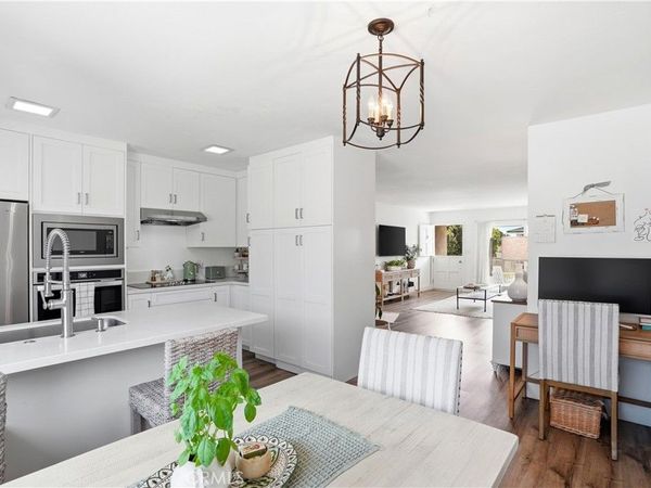 1228 Rutland, Unit 6, Newport Beach, CA 92660