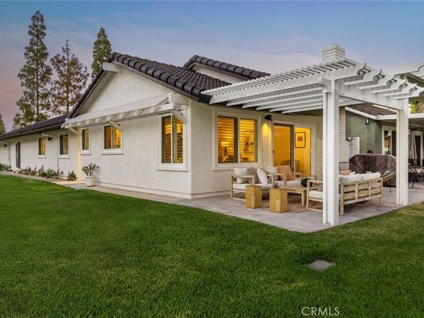 24142 Minnetonka Lane, Lake Forest, CA 92630