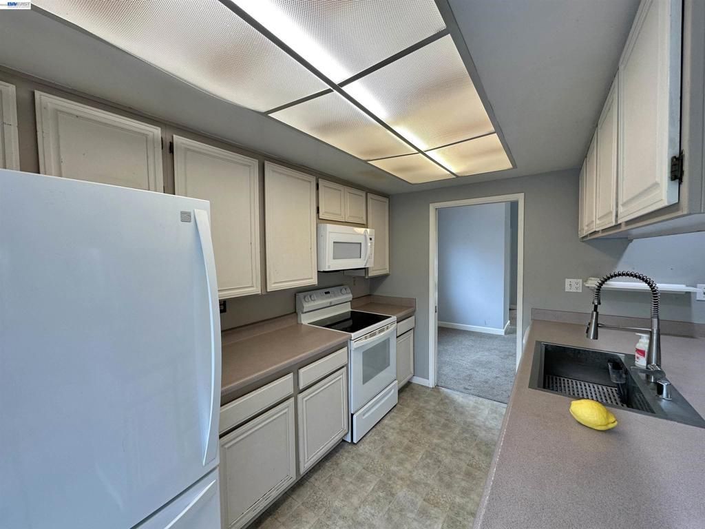 4565 Wildcat Ln, Concord, CA 94521 Main Photo