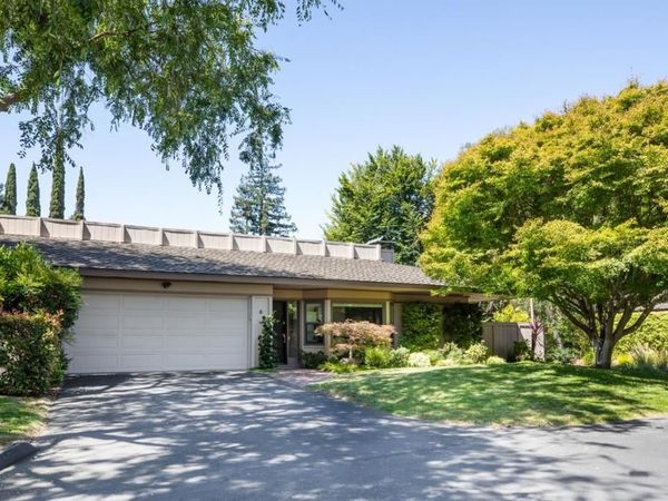 6 Bay Tree, Los Altos, CA 94022