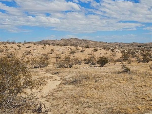 0 Avenue H, Lancaster, CA 93535