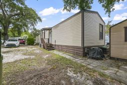 145 Ridgeway Loop photo 4