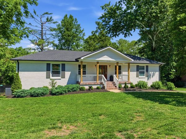 5433 Hill Road Cir , Nashville, TN 37220