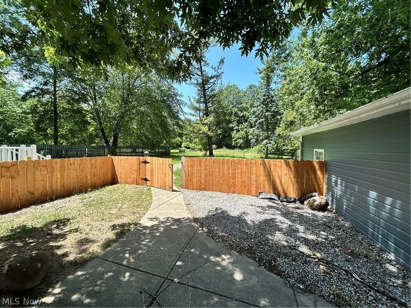992 Lander Road, Highland Heights, OH 44143 Photo 5