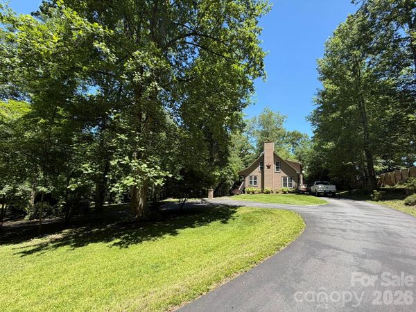 315 Honey Locust Lane , Whittier, NC 28789