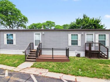 2740 Packard B8 Street, Ann Arbor, MI 48108
