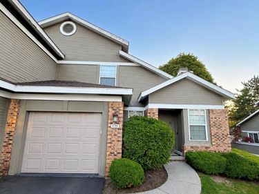6798 Chimney Sweep ct, West Bloomfield Township, Mi 48322