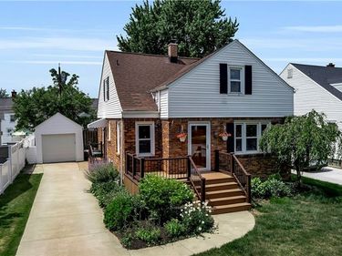30 Truesdale Road, Buffalo, NY 14223