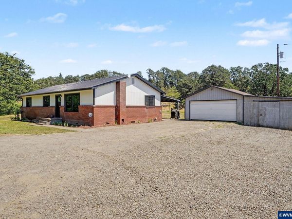 13815 Sunnyside Rd, Dallas, OR 97338