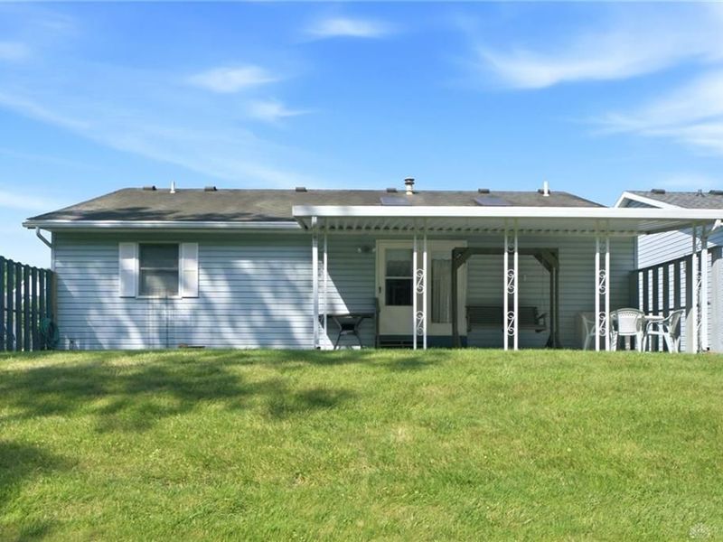 819 Spring Lake Circle, Enon Vlg, OH 45323 Photo 26