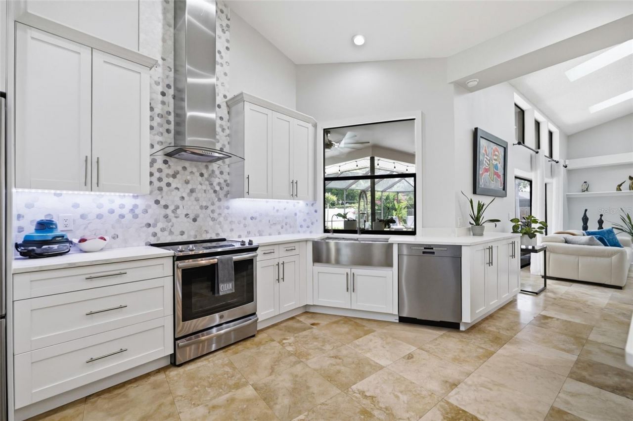 3367 E Lake Shore Lane , Clearwater, FL 33761 Photo