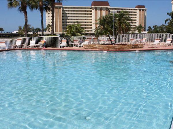 4725 COVE CIRCLE , Unit 906, ST PETERSBURG, FL 33708