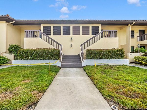 5178 LAKE VILLAGE DRIVE, Unit 86, SARASOTA, FL 34235