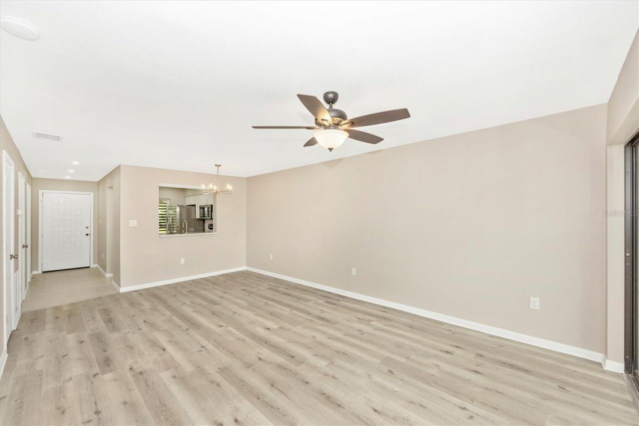 5178 Lake Village Drive, Unit 86, Sarasota, FL 34235 Photo