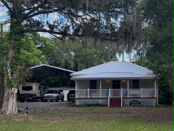 2028 OLD NEW YORK AVENUE , DELAND, FL 32720
