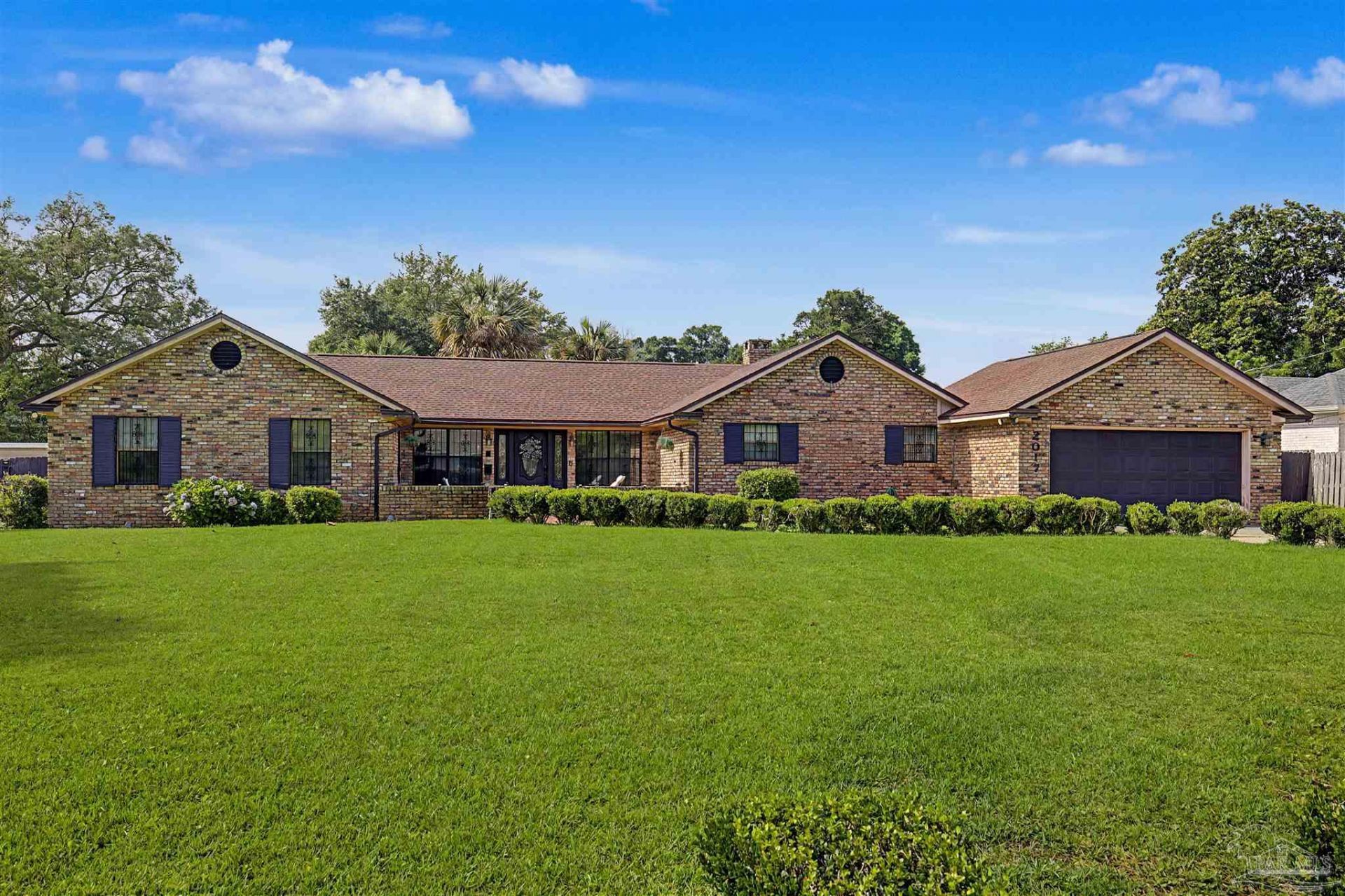2017 E Cross St, Pensacola, FL 32503 Main Photo