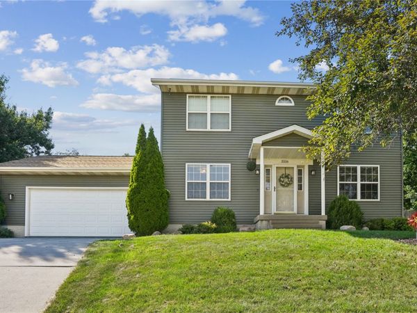 3516 Amanda Court NW, Cedar Rapids, IA 52405