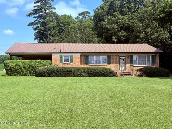 2152 Garrett Road, Williamston, NC 27892