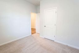 616 Fisher Lane photo 4