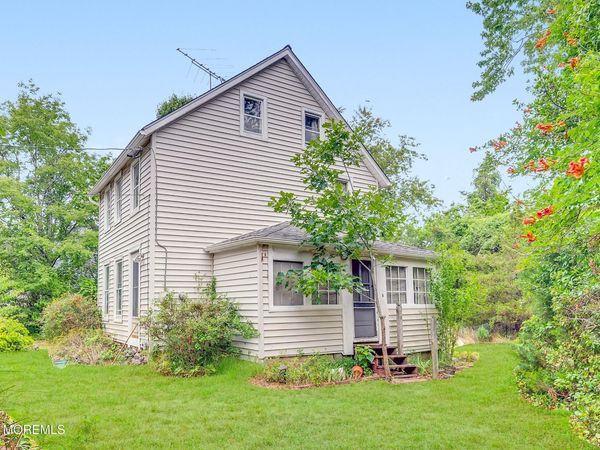 114 Division Street, West Creek, NJ 08092