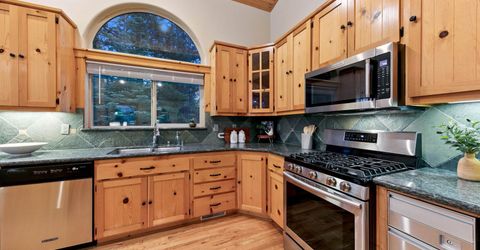 15071 Skislope Way, Truckee, CA 96161 Photo