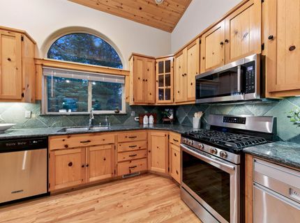 15071 Skislope Way, Truckee, CA 96161 Photo