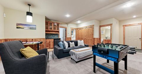 15071 Skislope Way, Truckee, CA 96161 Photo