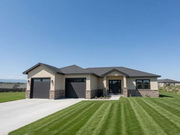 404 Victoria St, Sunnyside, WA 98944