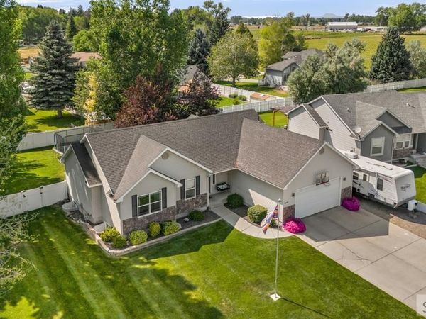 1293 Blueberry Trail, BLACKFOOT, ID 83221