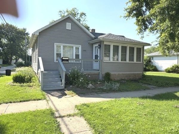 355 N Walnut Street , Manteno, IL 60950