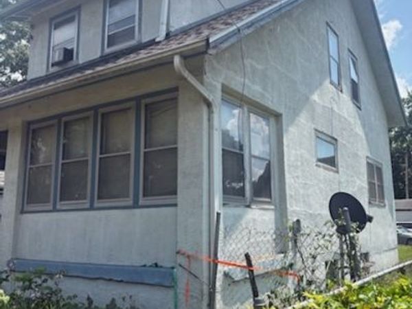 1910 W Butler Street, Peoria, IL 61605