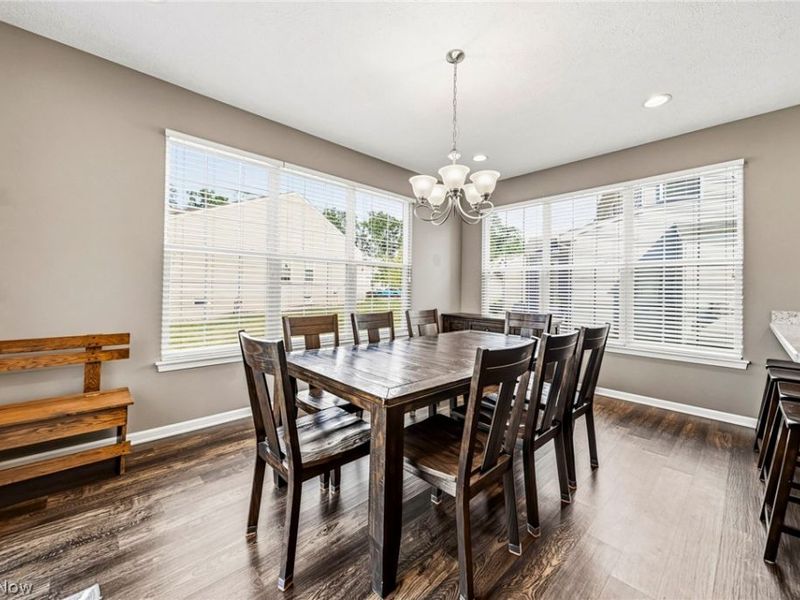 12169 Edgehill Oval, Strongsville, OH 44149 Photo 15