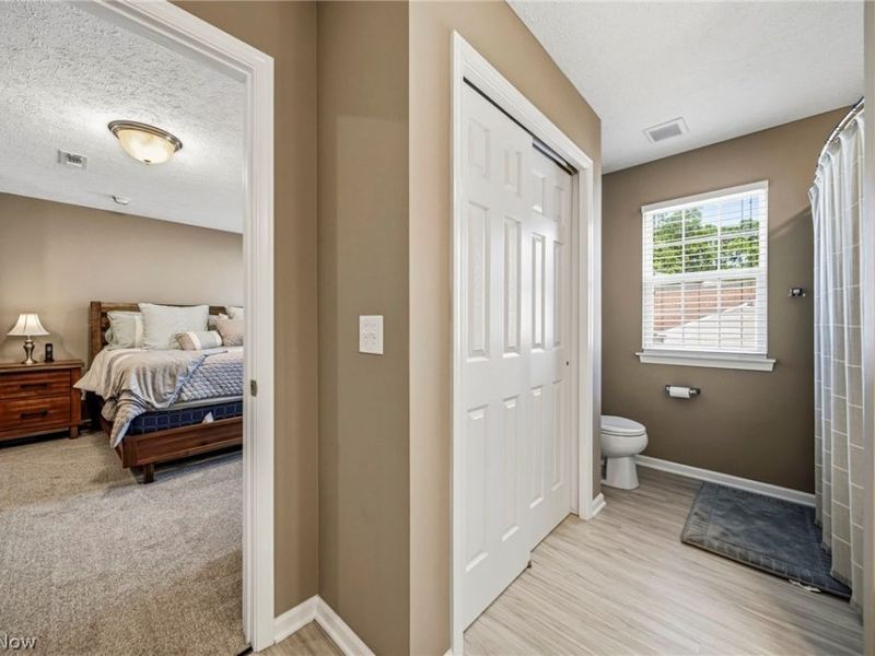 12169 Edgehill Oval, Strongsville, OH 44149 Photo 28