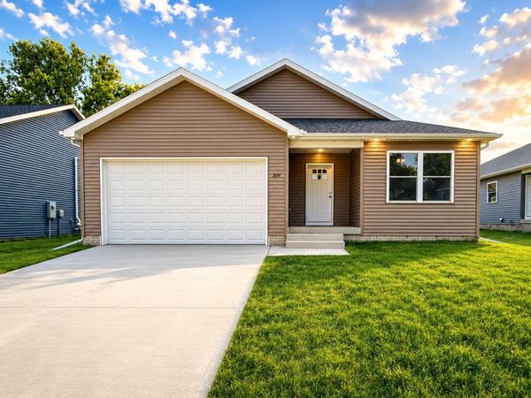 309 SE 2nd Street, Ogden, IA 50212