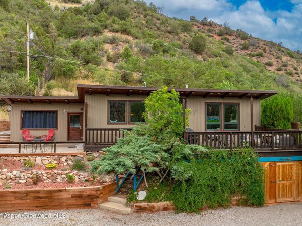 805 Red Mountain Drive, Glenwood Springs, CO 81601