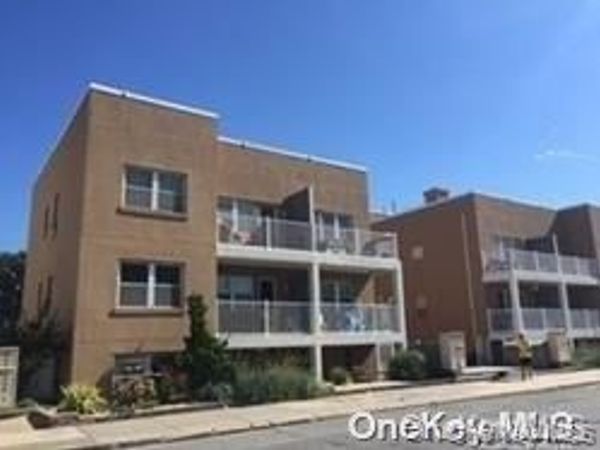 255 W Broadway , Unit 202, Long Beach, NY 11561