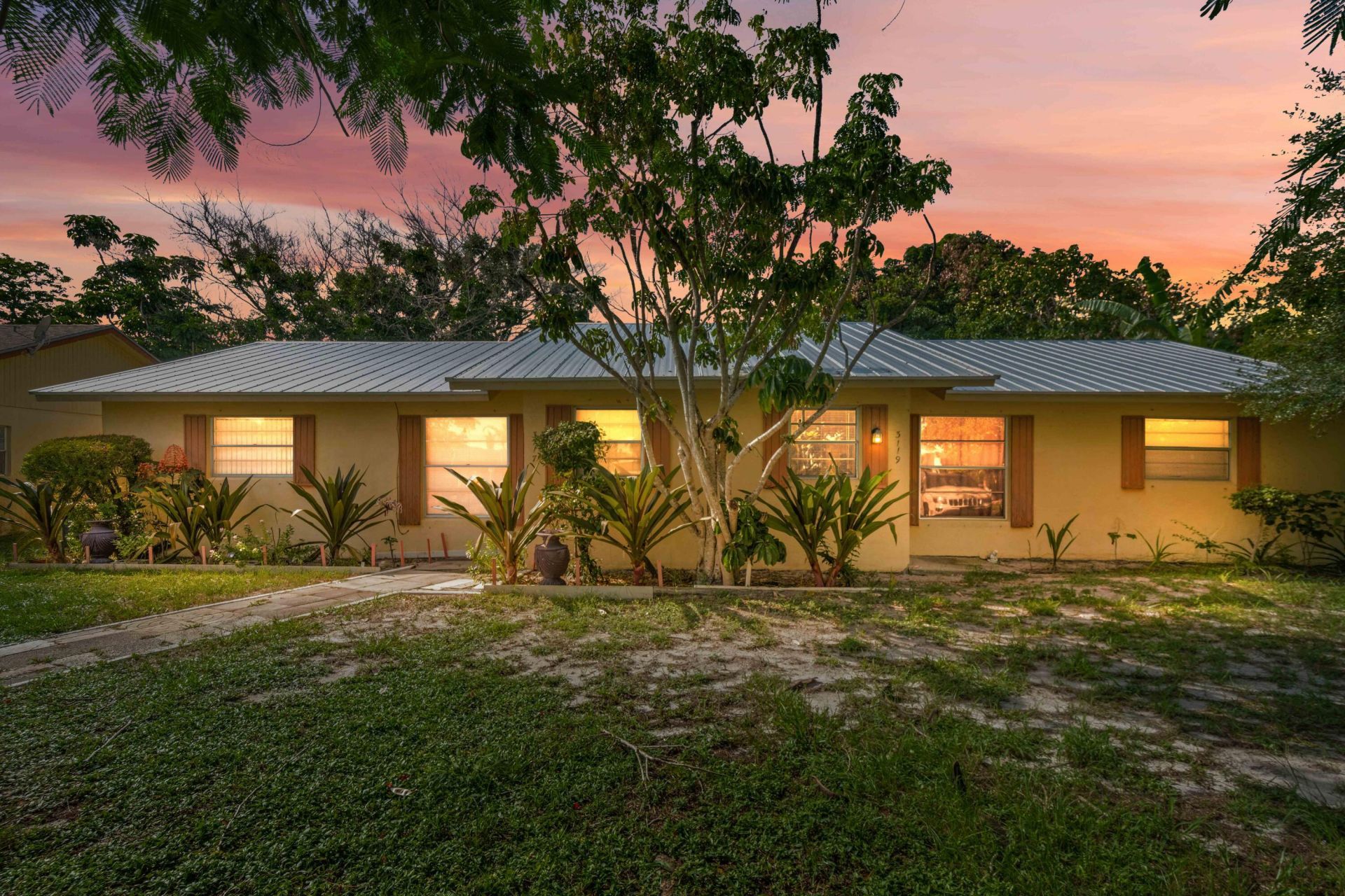 3117 SE Clayton Street, Unit 17-19, Stuart, FL 34997 Photo