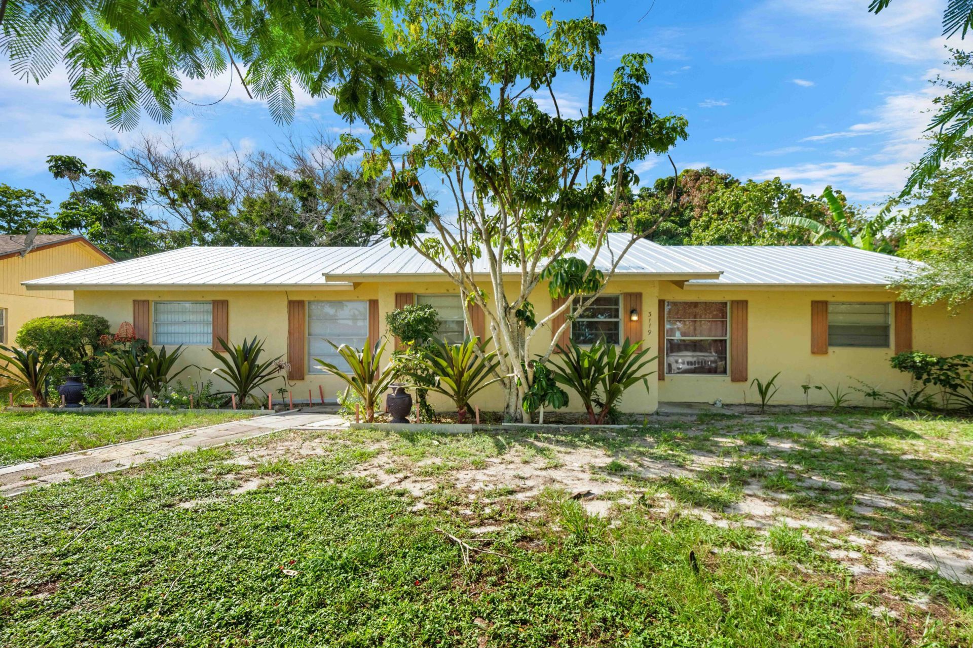 3117 SE Clayton Street, Unit 17-19, Stuart, FL 34997 Photo