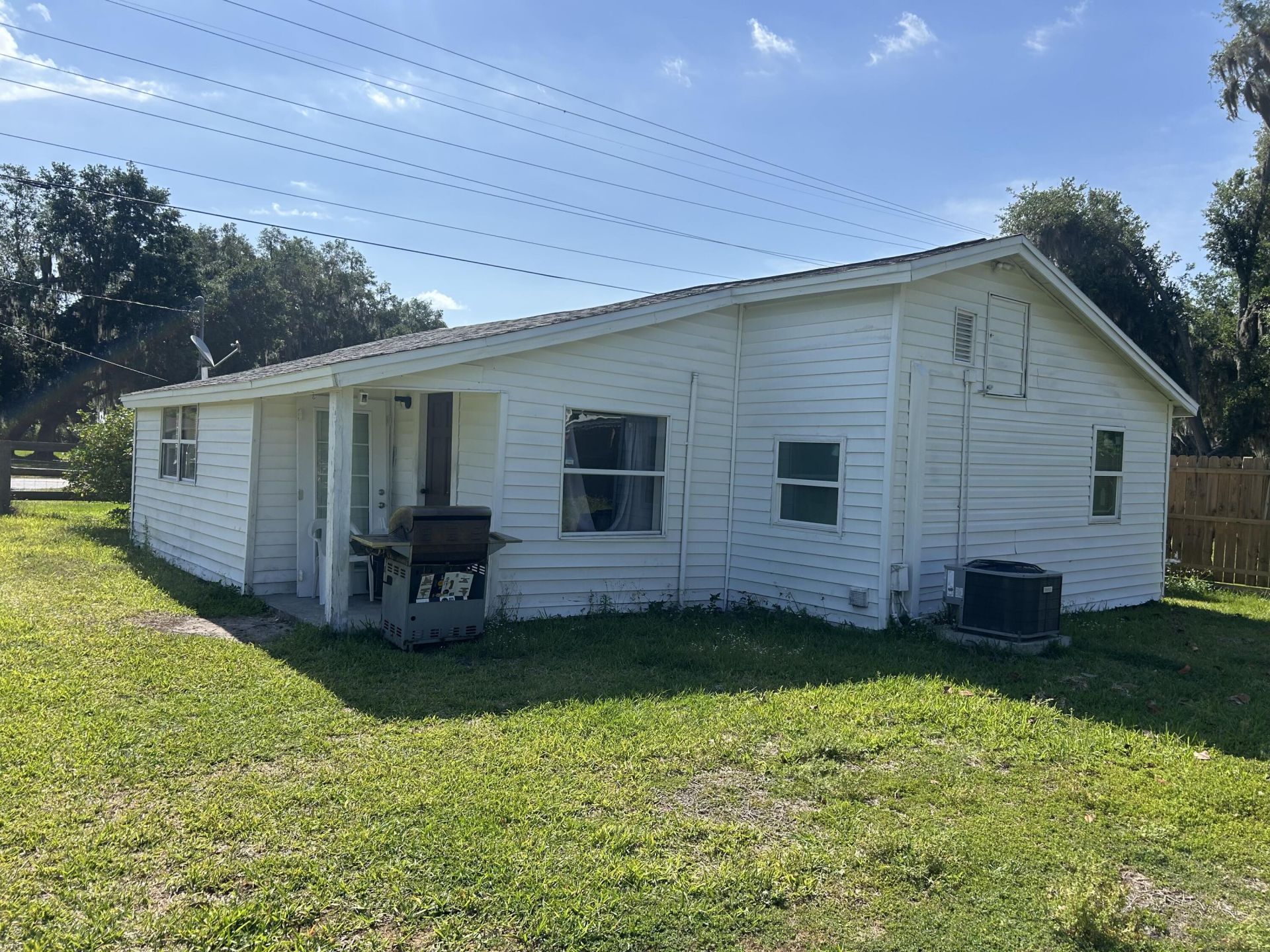 5219 N County Road 663, Bowling Green, FL 33834 Photo