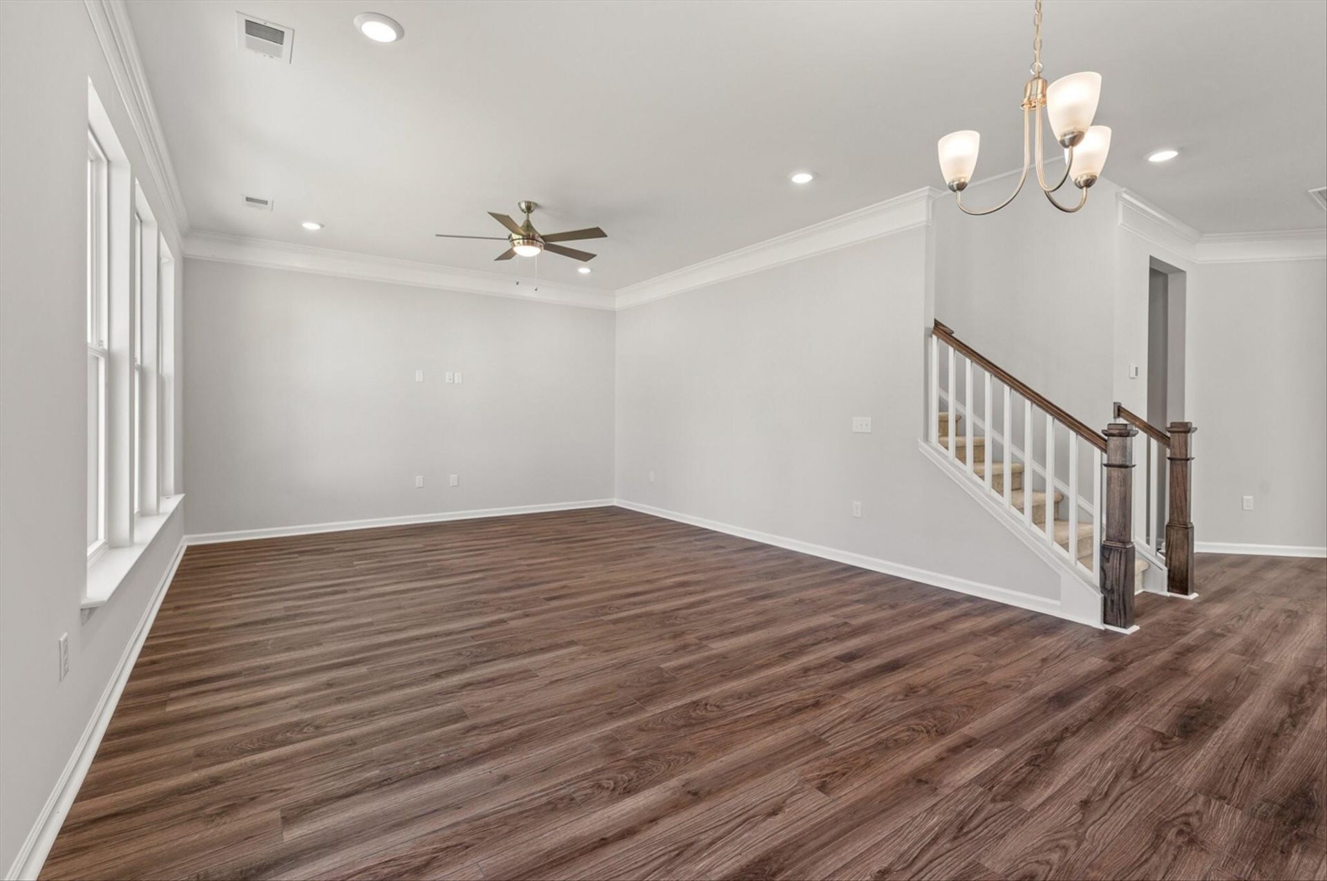 360 Palfrey Drive Photo 4