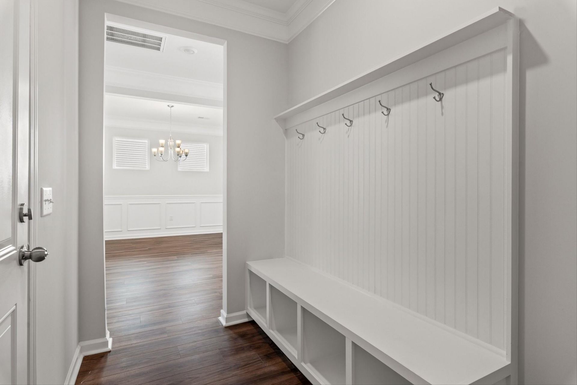 360 Palfrey Drive Photo 5
