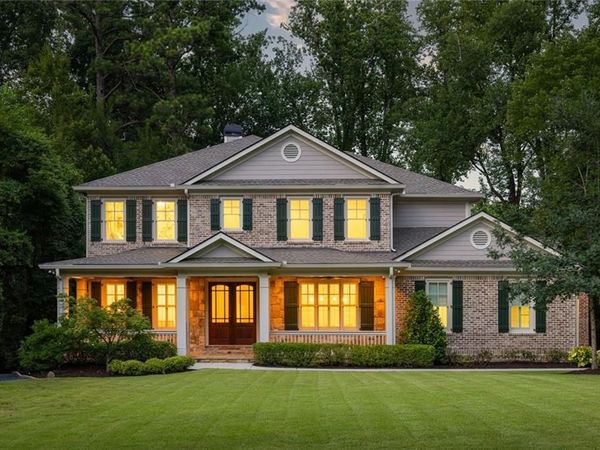 1120 Pine Ridge Road NE, Atlanta, GA 30324