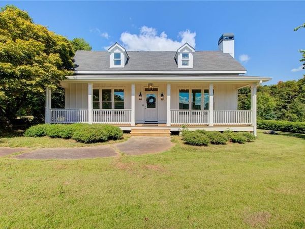 4796 Dallas Highway , Powder Springs, GA 30127