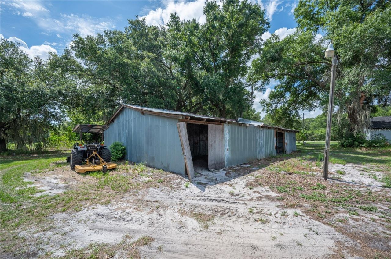 2008 Old Dixie Highway, Auburndale, FL 33823 Photo