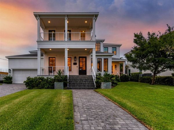5811 MARINER STREET, TAMPA, FL 33609