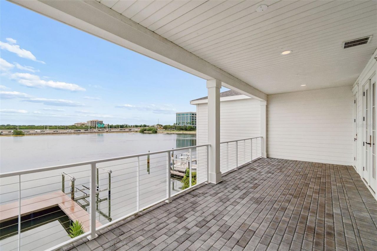 5811 Mariner Street, Tampa, FL 33609 Photo